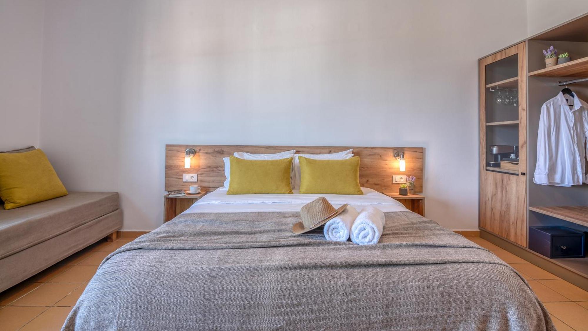 Kaliviani Traditional Hotel 키사모스 외부 사진