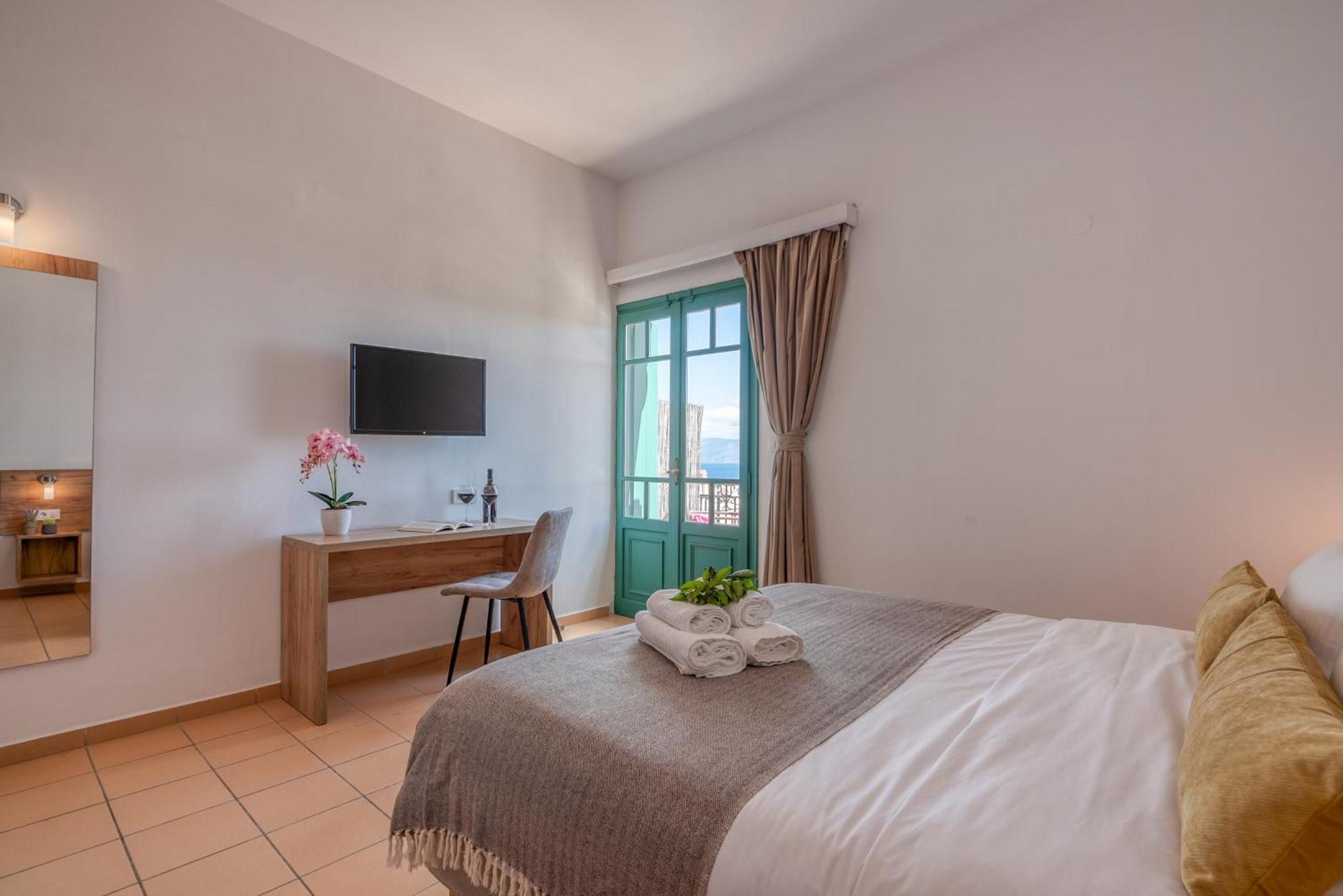 Kaliviani Traditional Hotel 키사모스 외부 사진