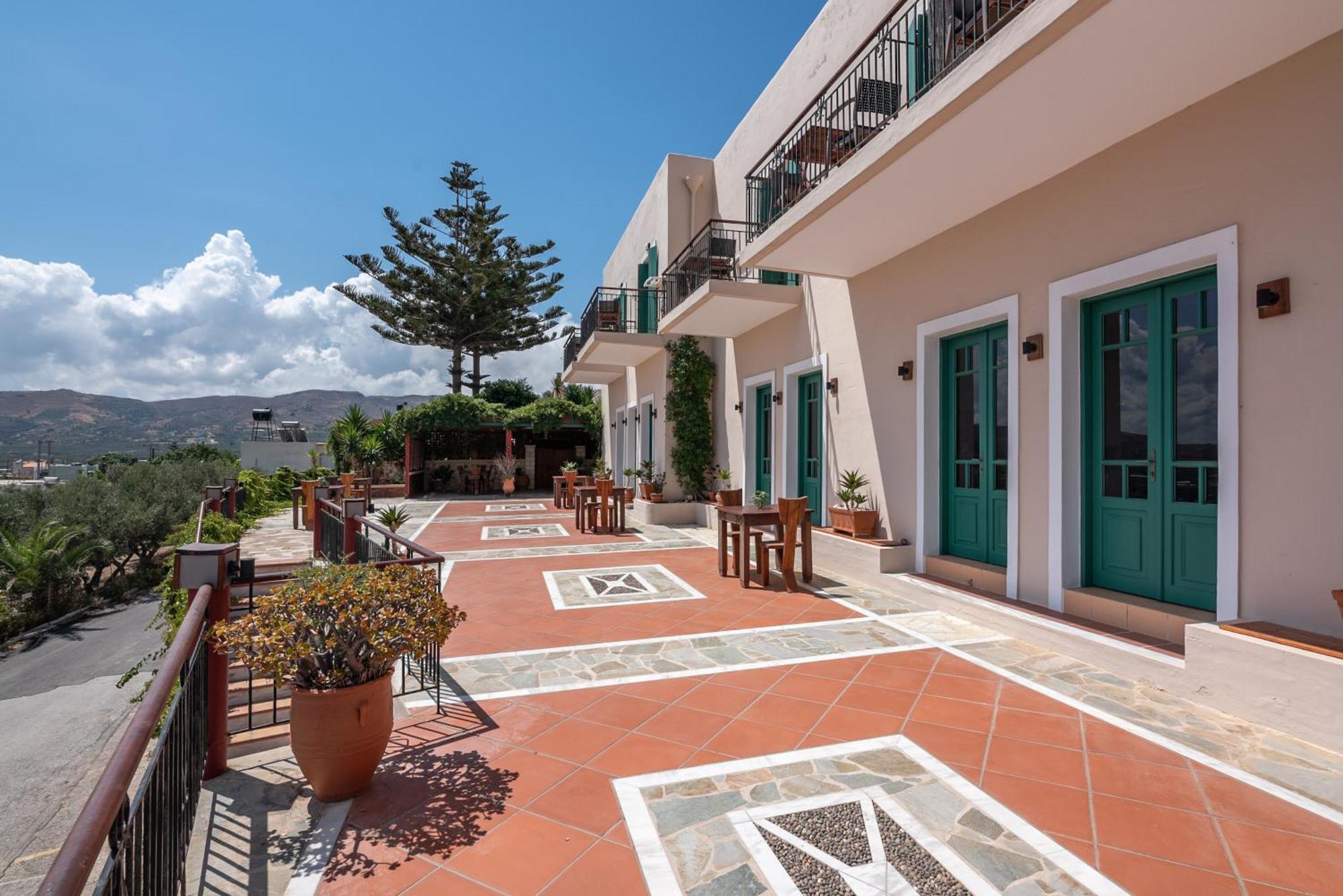 Kaliviani Traditional Hotel 키사모스 외부 사진